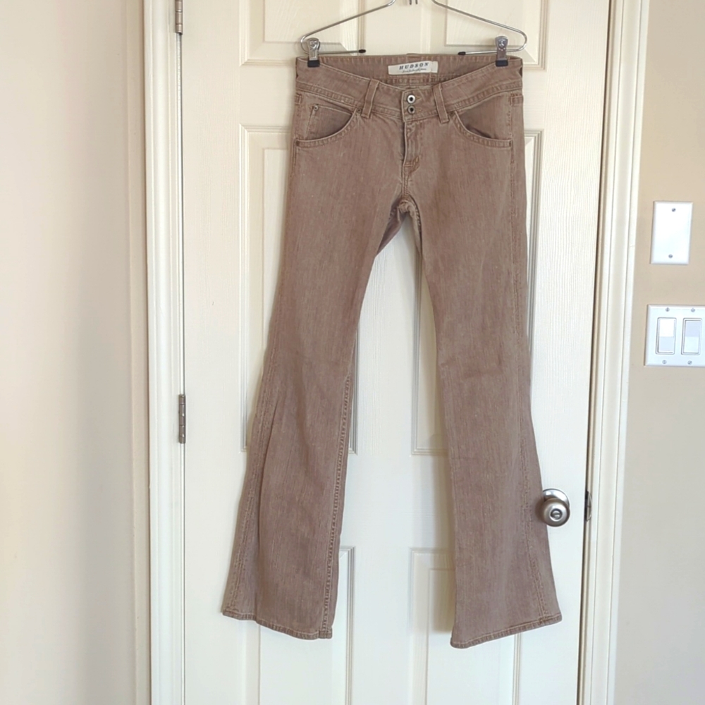 Hudson, 29, boot cut, light brown, form fitting, tailored, button pocket, jeans